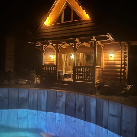 Wooden Wroblowa Chalupka Przy Dolinie Chocholowskiej
