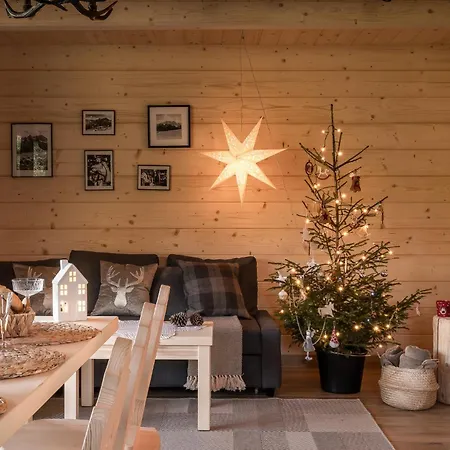 Wooden Wroblowa Chalupka Przy Dolinie Chocholowskiej Koscielisko