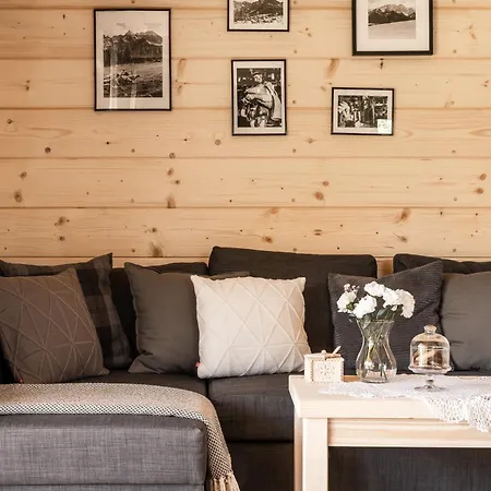 Wooden Wroblowa Chalupka Przy Dolinie Chocholowskiej Holiday home *