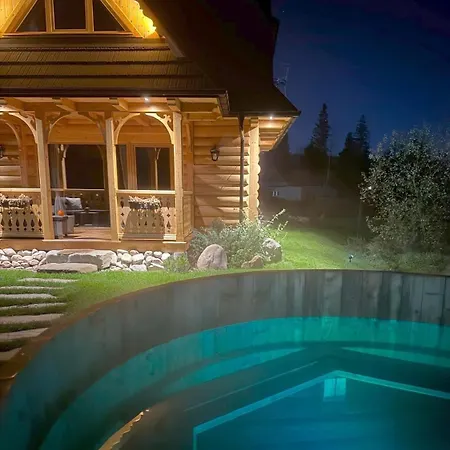 Wooden Wroblowa Chalupka Przy Dolinie Chocholowskiej Ferienhaus *