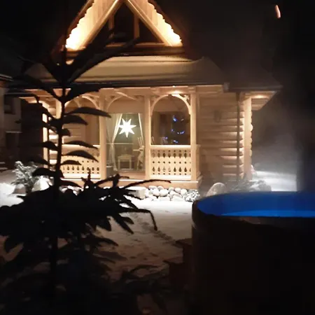 Luxury Wroblowa Chalupka Przy Dolinie Chocholowskiej Prázdninový dům